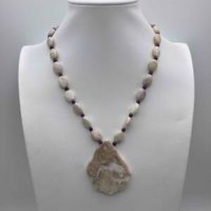 Natural stone necklace